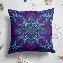 Celestial Bloom Star Pillow in Paarse kleuren