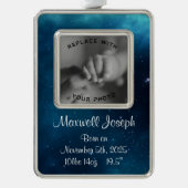 Celestial Deep Blue Outer Space Geboorteherinnerin Verzilverd Kader Ornament (Voorkant)