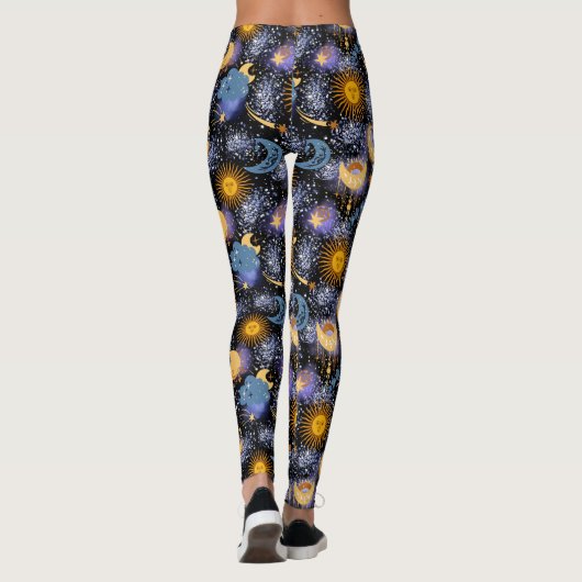 Celestial Magical Pattern Moon Stars Sun Black Leggings (Achterkant)