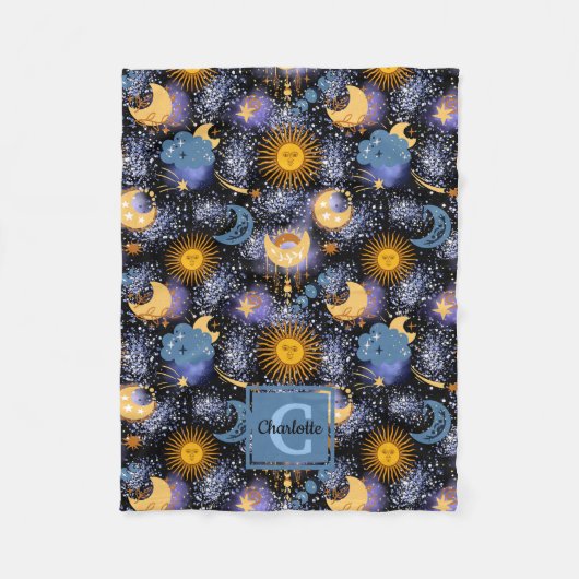 Celestial Pattern Moon Stars Sun Monogram Baby Fleece Deken (Voorkant)