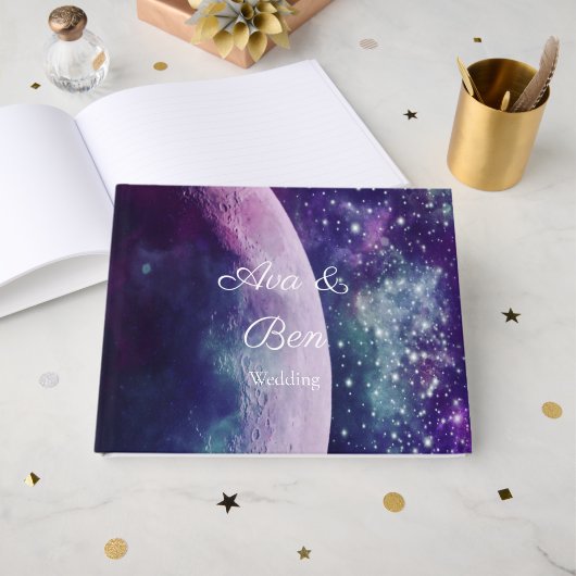 Celestial Purple Galaxy Moon Wedding  Gastenboek (Voorkant open)