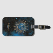 Celestial Sun Monogram Glitter Kosmische Navy Chic Bagagelabel (Voorkant (horizontaal))