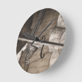 Cello Wall Clock Ronde Klok (Hoek)