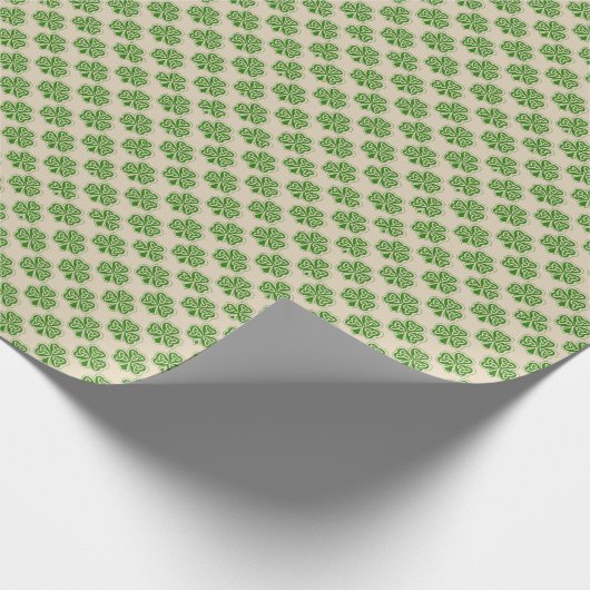 Celtic Clover Shamrocks Pattern Cadeaupapier (Hoek)