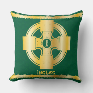 Celtic Cross en Knot Letter I Monogram en Naam Kussen