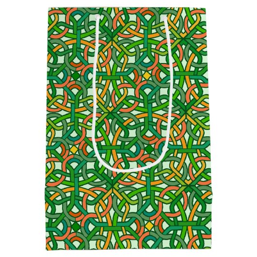 Celtic Knot Irish Braid Pattern Green Medium Cadeauzakje (Achterkant)