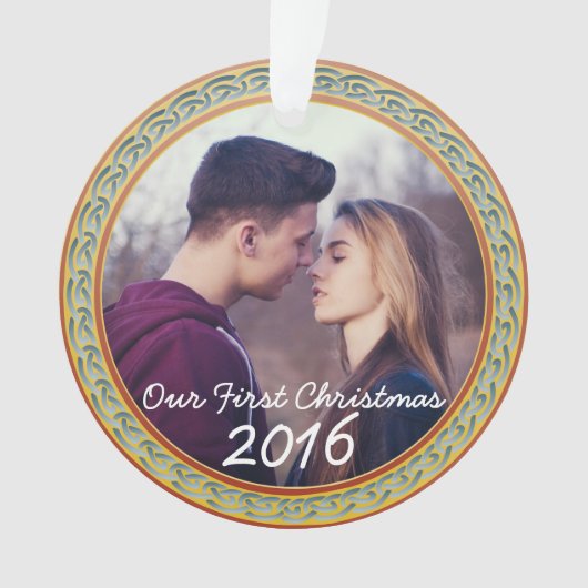 Celtic Knot Lijst & "Our First Kerstmis" Ornament (voorkant)