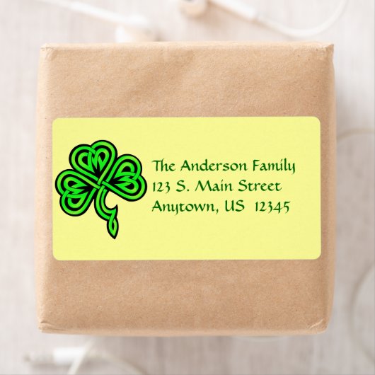 Celtic Knot Shamrock Label (Insitu)