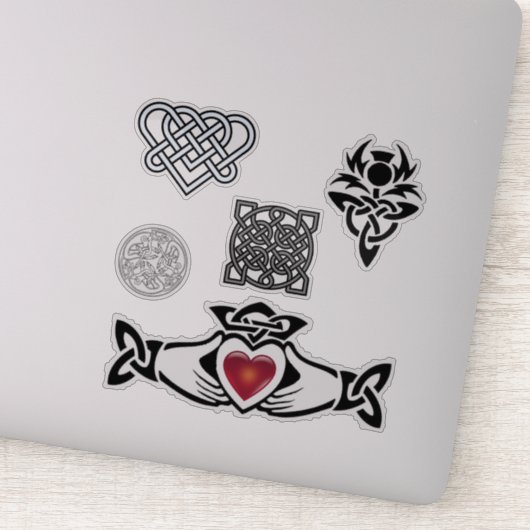 Celtic Knot Thistle Claddagh Vinyl Cutout Sticker (Detail)