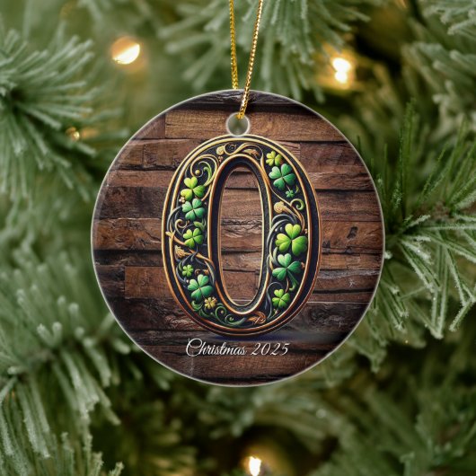 Celtic monogram letter ornament (Boom)
