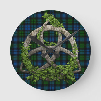 Celtic Trinity Knot en Campbell Militaire Tartan Ronde Klok