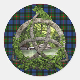 Celtic Trinity Knot en Clan Gunn Tartan Ronde Sticker