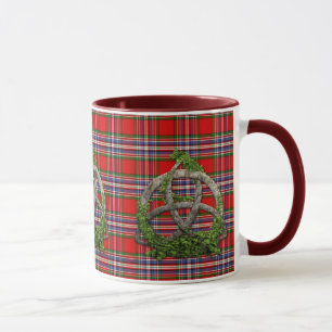 Celtic Trinity Knot en Clan MacFarlane Tartan Mok