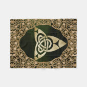 Celtic Trinity Knot op Forest Shadows   Fleece Deken (Voorkant (Horizontaal))