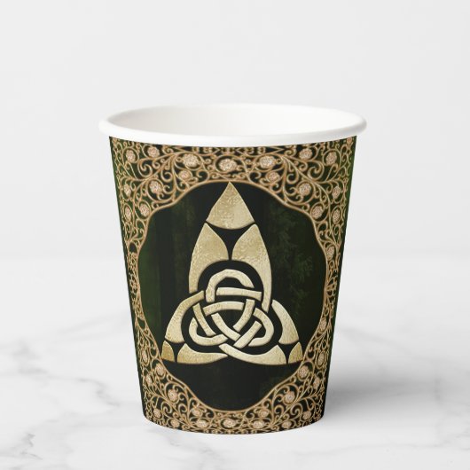 Celtic Trinity Knot op Forest Shadows Papieren Bekers (Voorkant)