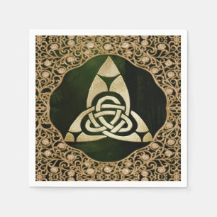 Celtic Trinity Knot op Forest Shadows Servet