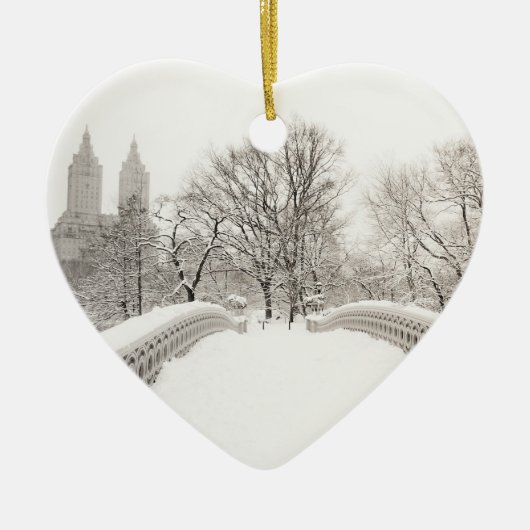 Central Park Winter Romance - Bodembrug Keramisch Ornament (Voorkant)