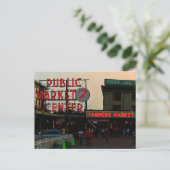 Centre du marché public de Seattle No 1 Carte post (Debout devant)