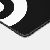 Cercles abstraits noir et blanc sur fond rouge (Coin)