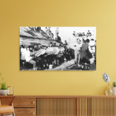 Ceremonial Eskimo Dance in Nome, Alaska Canvas Afdruk (Insitu (Woonkamer))