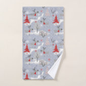 Cerf de Noël dans la forêt. (Serviette à main)