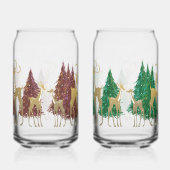 Cerf d'hiver neigeux en forêt boisée (Droite)