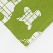 Cerf rustique blanc sur couverture en polaire vert (Coin)