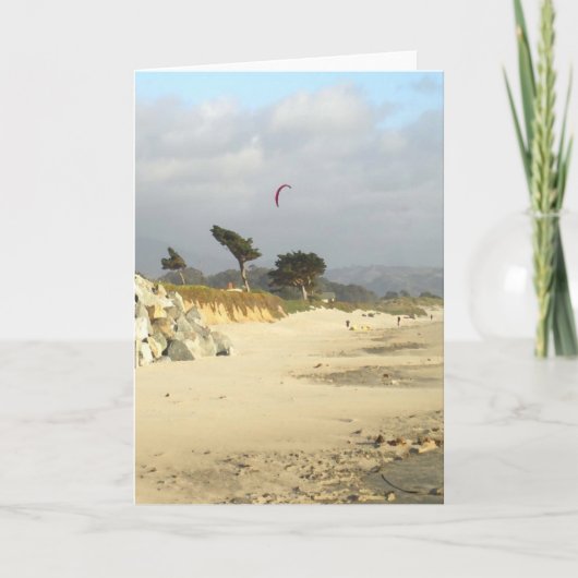 Cerf-volant et nuages rouges, carte de Half Moon (Devant)