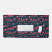 Cerises rouges sur papier d'emballage bleu foncé (Clavier et souris)