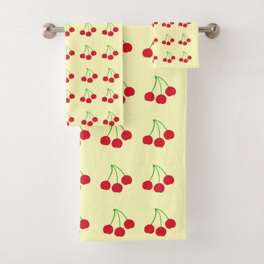 Cerises sur l'ensemble de serviettes de bain jaune (En situation)