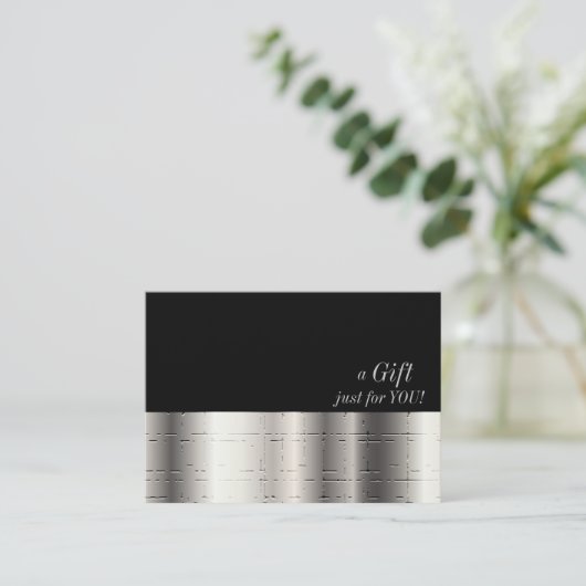 Certificat cadeau en métal argent Faux (Debout devant)