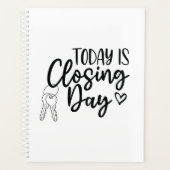 C'est le Jour de fermeture Planificateur immobilie (Devant)