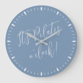 C'est Pilates O' Horloge Amusant Bleu Script Temps (Recto)