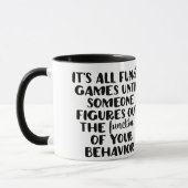 C'est toute la tasse d'amusement et de jeux (Gauche)