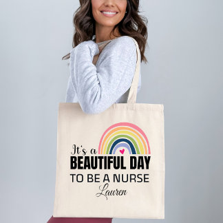 C'est un beau Sac fourre-tout d'infirmière de jour