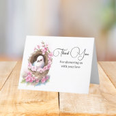 C'est un carte de remerciements de nid d'oiseau fl