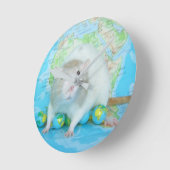 C'est une horloge mondiale de rat (Angle)