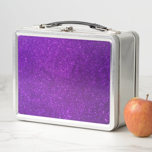 C'est une lunchbox au design dynamique. (En situation)
