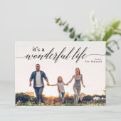 C'est une merveilleuse carte photo de vacances de  (Debout devant)