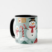 C'est une tasse de Noël. (Devant gauche)