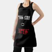 Cette Cuisinière Met Un Tablier D'Impression Parto (Insitu)