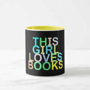 CETTE FILLE AIME LES LIVRES MUG