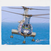 CH-46E ZEE KNIGHT FLEECE DEKEN (Voorkant (Horizontaal))