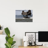 CH-47 Chinook Boat Lift Poster (Thuiskantoor)