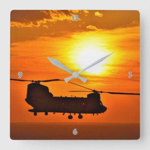 CH-47F CHINOOK VIERKANTE KLOK