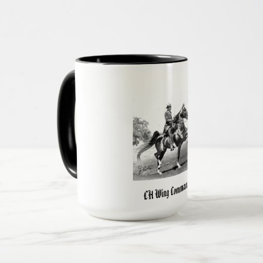 CH Wing Commandant Mok (Voorkant links)