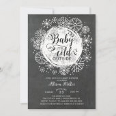 Chalkboard Baby Het is koud Buiten Uitnodiging (Voorkant)