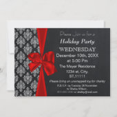 Chalkboard damask red bow Fête Invitation (Devant)