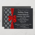 Chalkboard damask red bow Fête Invitation<br><div class="desc">Tableau noir damassé arc rouge,  fête,  Dîner de Noël,  Fête de Noël Invitation</div>