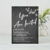 Chalkboard Edison Lights Je bent uitgenodigd Bruil Kaart (Staand voorkant)
